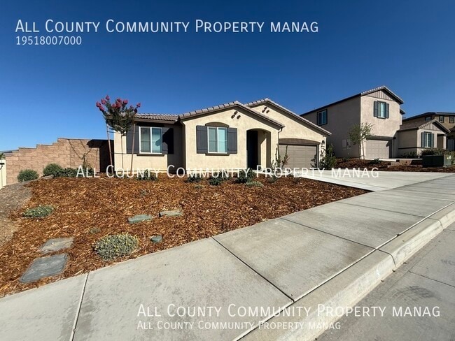 11615 Zoeller St in Beaumont, CA - Building Photo - Building Photo