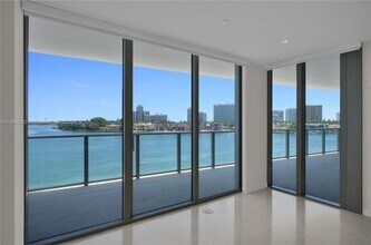 1135 103rd St in Bay Harbor Islands, FL - Building Photo - Building Photo