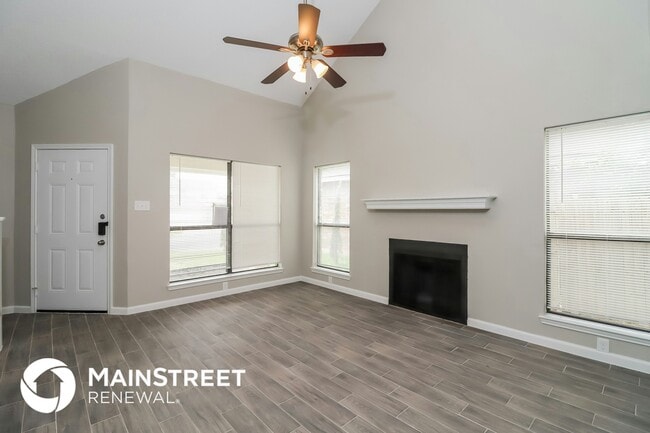 1516 Lincolnshire Way in Fort Worth, TX - Building Photo - Building Photo