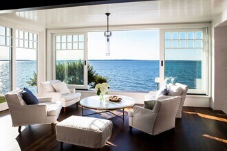 21 Rawson Rd in Sag Harbor, NY - Building Photo - Building Photo