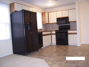 5231 Dakota Dr in West Des Moines, IA - Building Photo - Building Photo