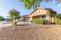 8384 W Pontiac Dr in Peoria, AZ - Building Photo - Building Photo