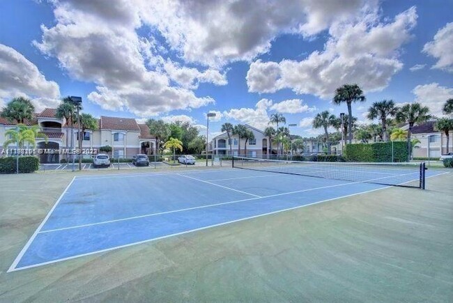 815 W Boynton Beach Blvd, Unit 5-105 in Boynton Beach, FL - Building Photo - Building Photo