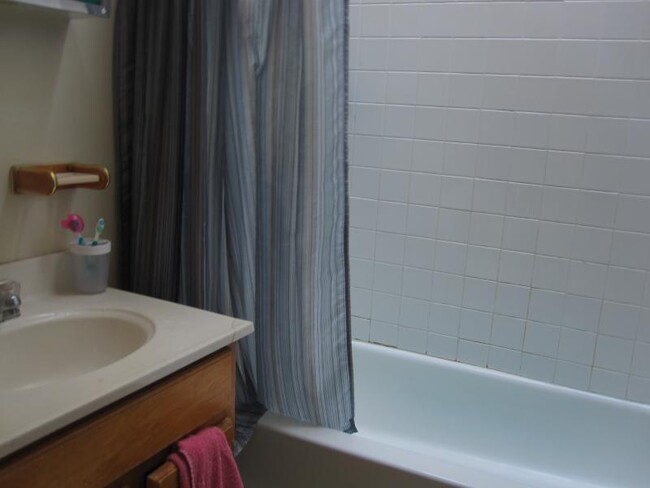 32 Edgerly Rd, Unit 3 in Boston, MA - Building Photo - Building Photo