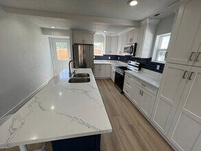 290 N 600 E in Pleasant Grove, UT - Building Photo - Building Photo