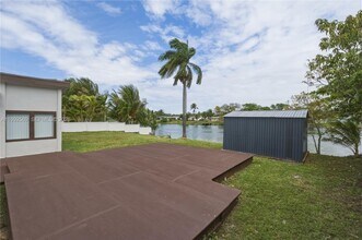 3825 SW 33rd St in West Park, FL - Building Photo - Building Photo