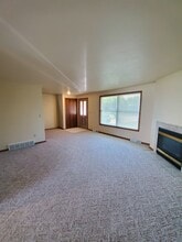2586 Telluride Trl in Howard, WI - Building Photo - Building Photo