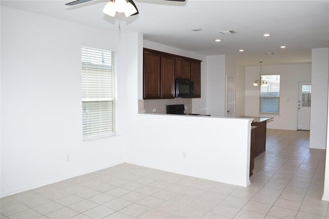 409 English Oak St in Georgetown, TX - Building Photo - Building Photo