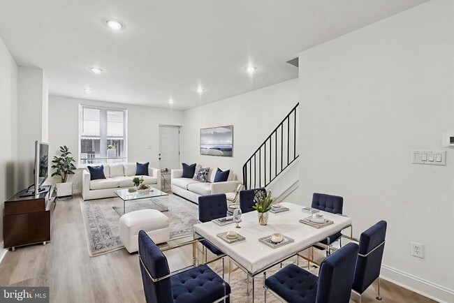 property at 1761 N Newkirk St