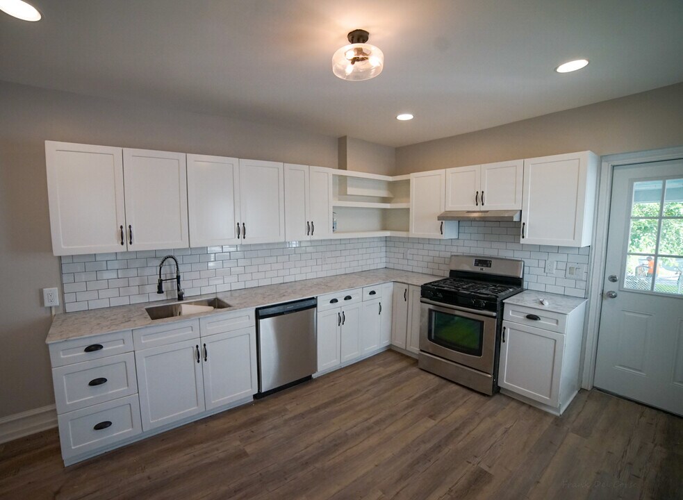 2130 Glendale Ave in Bethlehem, PA - Building Photo