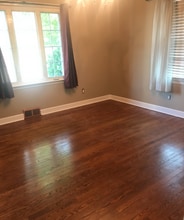 42 Greenfield Ave in Stratford, CT - Building Photo - Building Photo