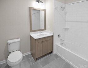 301 Ginger Ln in Old Bridge, NJ - Building Photo - Building Photo