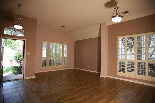 403 N Blue Ridge Pkwy in Cedar Park, TX - Building Photo - Building Photo