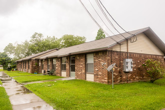 Donaldsonville Seniors Apartments in Donaldsonville, LA - Building Photo - Building Photo