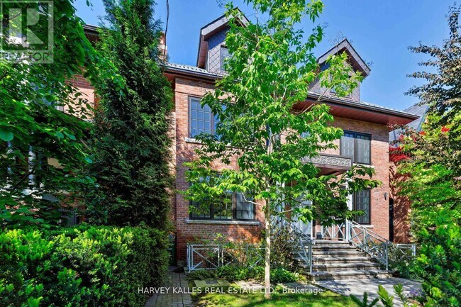 property at 94A Admiral Rd