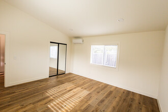 5523 W 119th Pl in Inglewood, CA - Building Photo - Building Photo