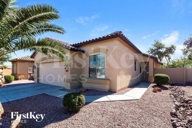 5411 S Dove Hollow in Buckeye, AZ - Building Photo - Building Photo