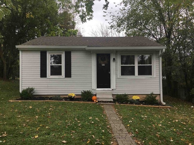 property at 313 17th St