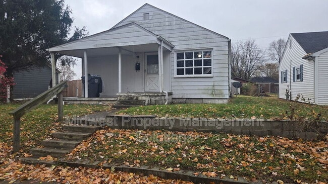 property at 415 E 35th St