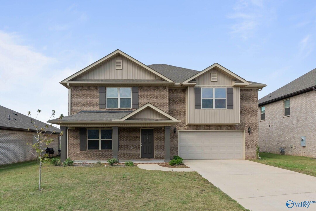 116 Coco Cir in Hazel Green, AL - Building Photo