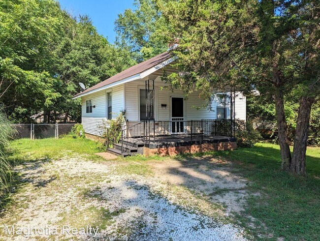 311 N 25th St photo'