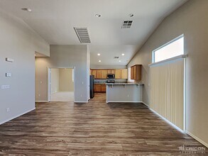708 E Riding Crop Ave in North Las Vegas, NV - Building Photo - Building Photo