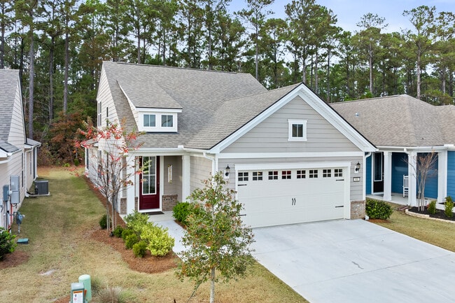 property at 686 Destiny Dr