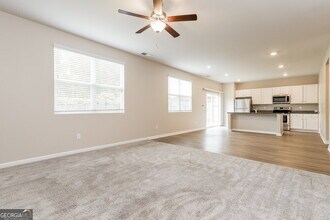 319 Hamilton Pointe Dr in Mcdonough, GA - Building Photo - Building Photo