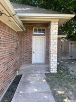 206 Rentz Pl Cir in Weatherford, TX - Building Photo