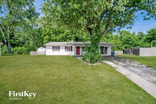 4315 Standish Dr in Indianapolis, IN - Building Photo