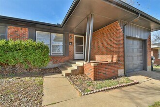 2105 Carpenter Dr in Midwest City, OK - Building Photo - Building Photo