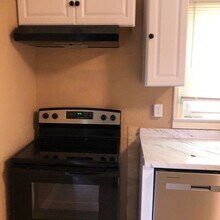 131 Cooks Valley Rd in Kingsport, TN - Building Photo - Building Photo