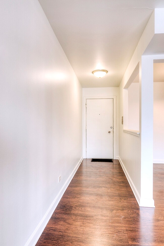 6101 W 94th St in Oak Lawn, IL - Building Photo - Building Photo