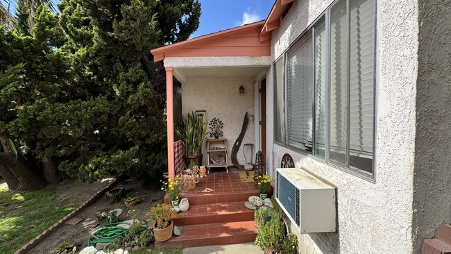 property at 3822 Huron Ave