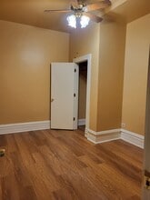 7624 S Normal Ave, Unit 1st Floor in Chicago, IL - Building Photo - Building Photo