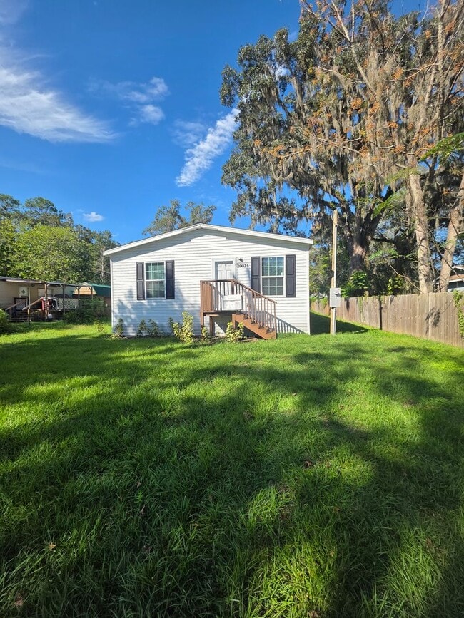 property at 20023 Oakdale Ave