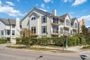 1332 Fairview St in Houston, TX - Building Photo