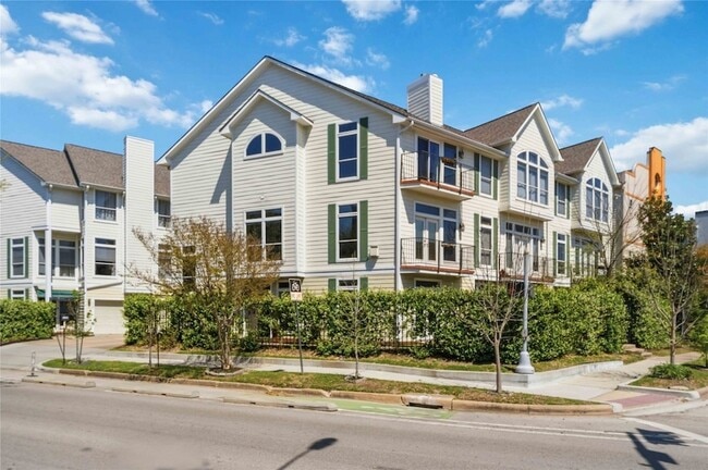 property at 1332 Fairview St