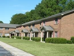 Oakmont Square Apartments in Greenville, NC - Building Photo