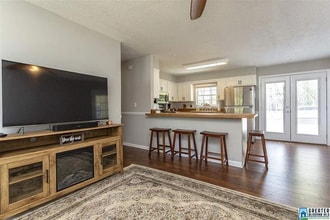 707 Truss Ferry Rd in Pell City, AL - Foto de edificio - Building Photo