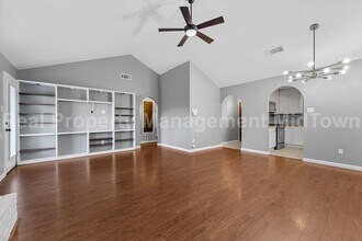 2907 Ashbury Dr in Arlington, TX - Building Photo - Building Photo