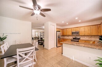 3962 Devenshire Ct in Coconut Creek, FL - Building Photo - Building Photo