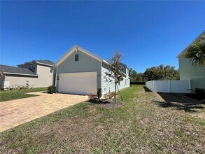 1979 NW 44th Ct in Ocala, FL - Building Photo - Building Photo