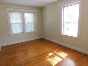 19 Shepard St, Unit 21 in Cambridge, MA - Foto de edificio - Building Photo