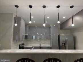 6038 Doyle Rd in Clifton, VA - Building Photo - Building Photo