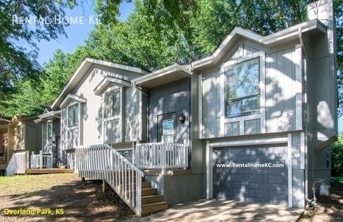 property at 8533 Goddard