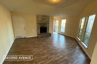 11618 Roandale Dr in Houston, TX - Foto de edificio - Building Photo