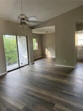 46 N Fairfax Ave in Winter Springs, FL - Foto de edificio - Building Photo