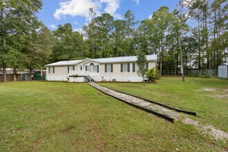 9414 Joloru Dr in Jacksonville, FL - Building Photo - Building Photo