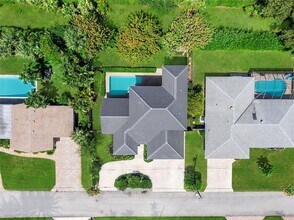 150 Lucina Dr in Hypoluxo, FL - Building Photo - Building Photo